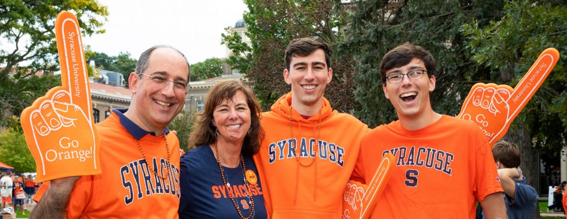 5 Things to Share With Your Family During Family Weekend