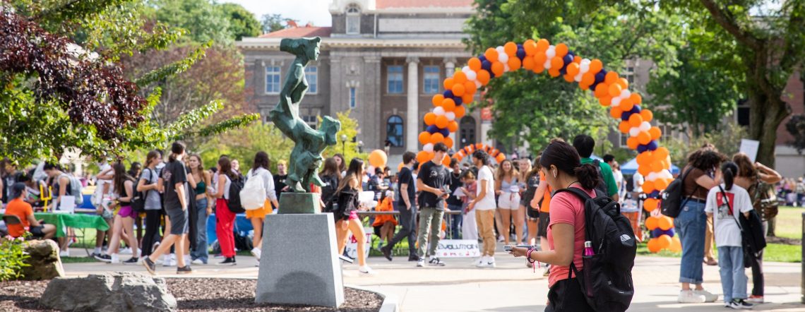 5 Ways to Get Involved on Campus