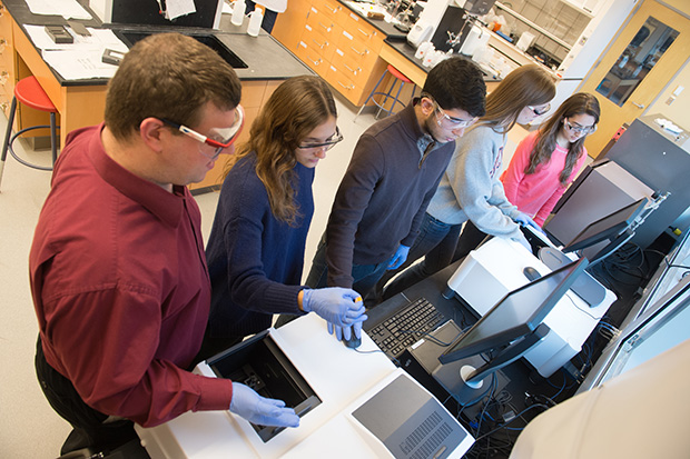 Anonymous Donor’s Gift Drives $1 Million Science Equipment Excellence Fund