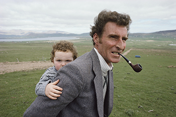 “Father and Child in County Kerry, Ireland,” © Annie Griffiths