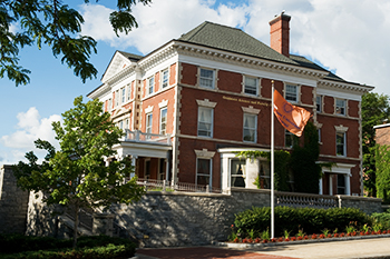Goldstein Alumni and Faculty Center