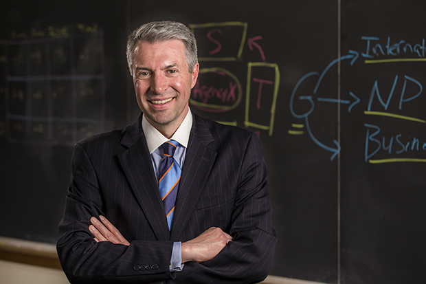 David Van Slyke Named Dean of Maxwell School of Citizenship and Public Affairs