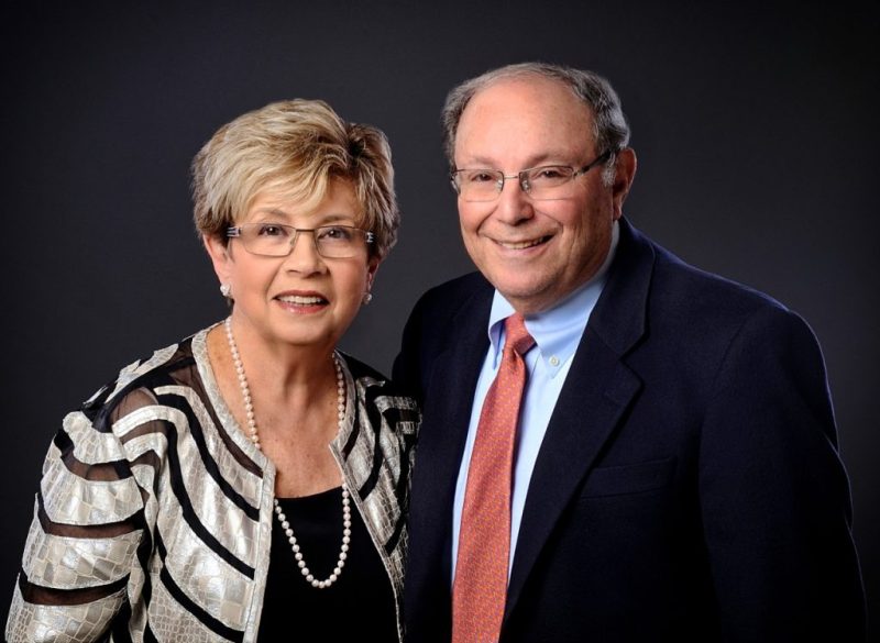 Robert ’59 and Diane Miron Make $7 Million Gift to Support Syracuse University Libraries, Stadium Project