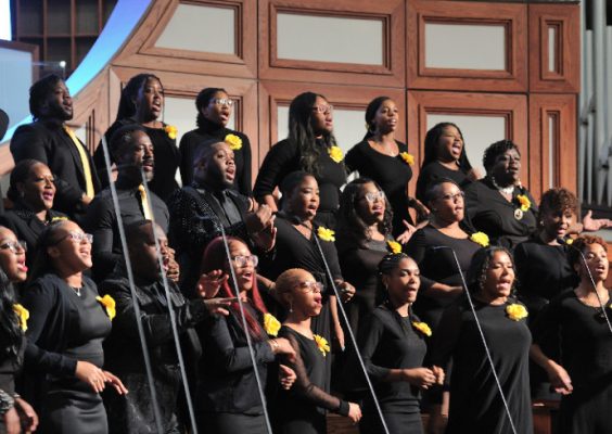 Chorale ensemble performing