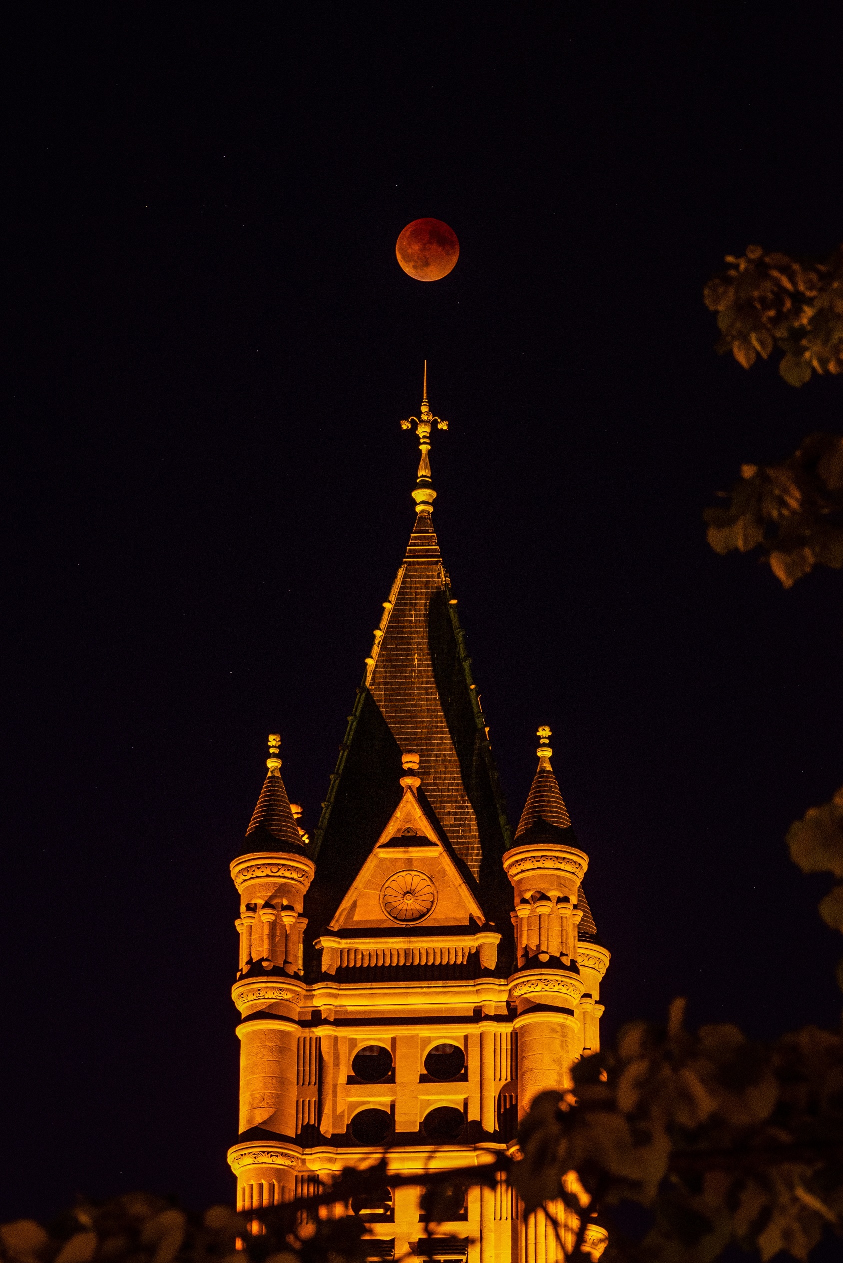 lunar eclipse over Crouse College