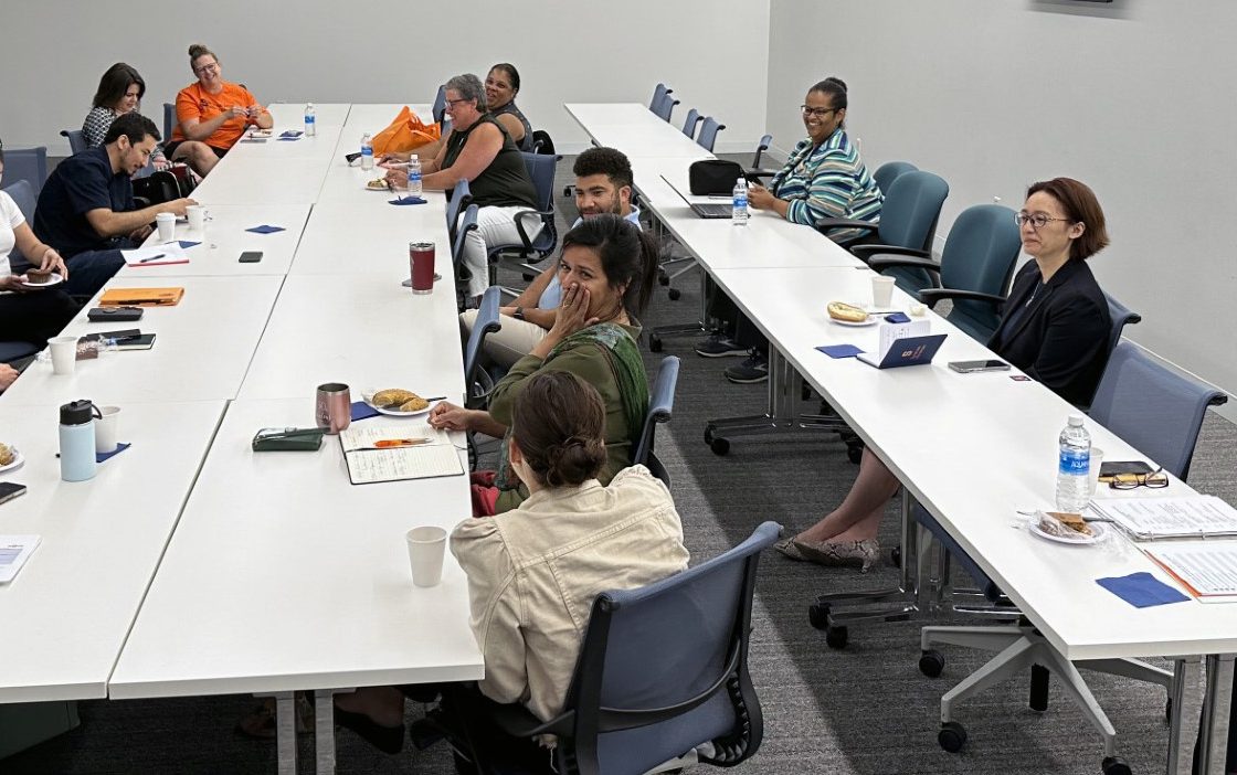 Advancing DEIA: Welcoming InclusiveU Students to First Year Seminar 101