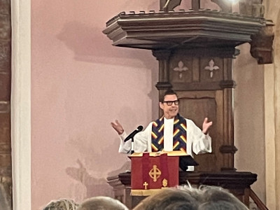 Brian Konkol, dean of Hendricks Chapel, was the guest preacher at Tundergarth Church prior to the Hendricks Chapel Choir performance.