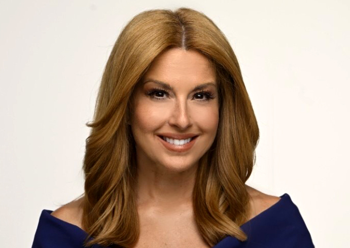 The Power of Curiosity Fuels Award-Winning News Anchor Mary Calvi ’90