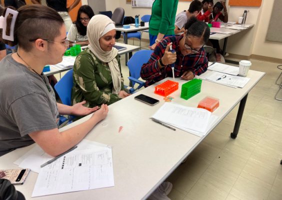 SCSD students work on an experiment during a physics boot camp.