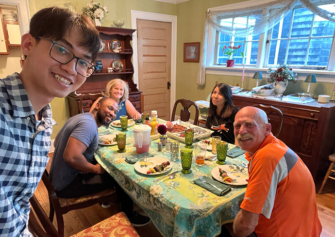Volunteers Needed to Host Fulbright Scholars
