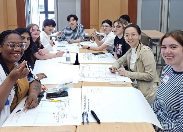 Maymester Study Abroad Program Allows Students to Explore Diverse South Korean Environment