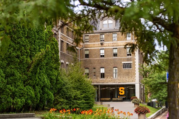 School of Education Receives Gift to Fund Indigenous Teacher Preparation Scholarships