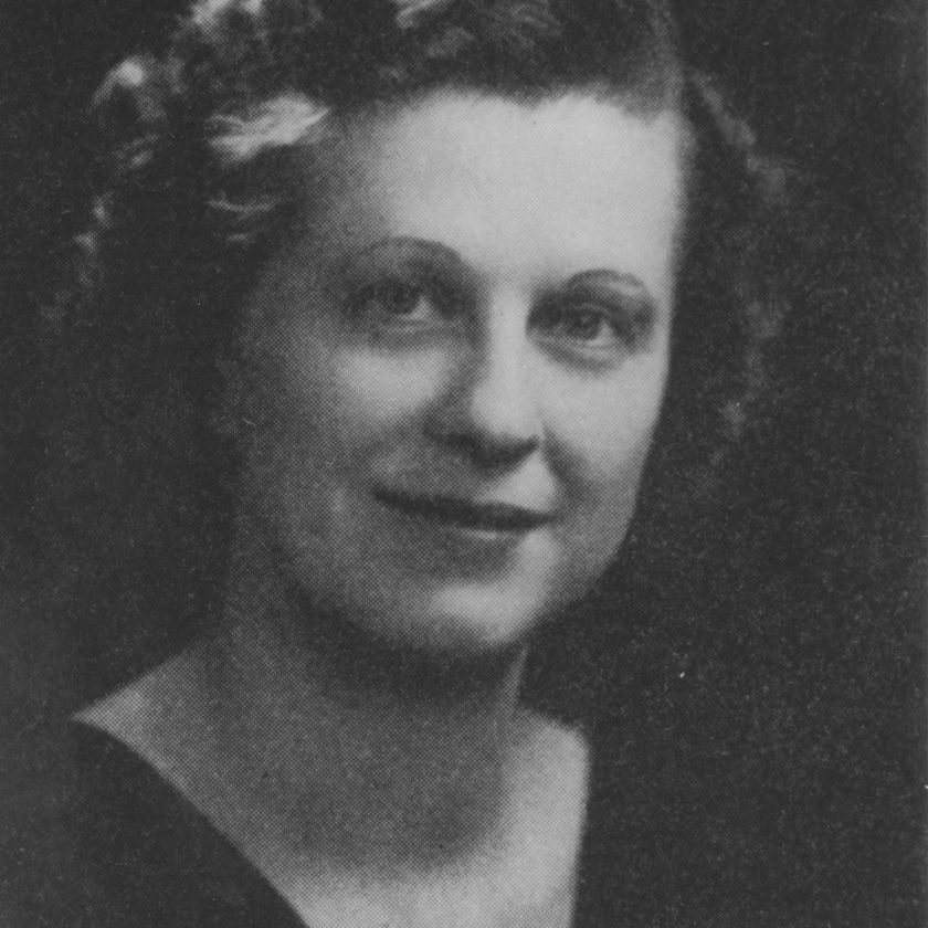 Maxwell’s First Female Full-Time Professor Was an ‘Indomitable Presence’