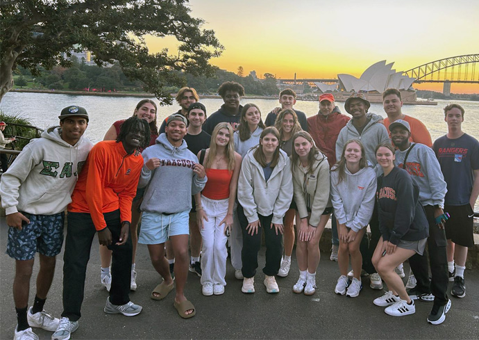 Syracuse University’s Falk College, Women in Leadership Initiative Launch Unique Partnership With Women Leaders in Sports