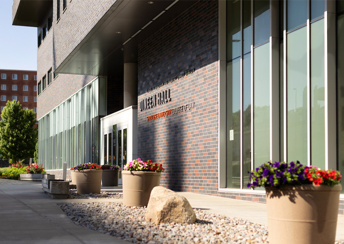 ’Cuse Vet Fest to Be Held at College of Law Sept. 6