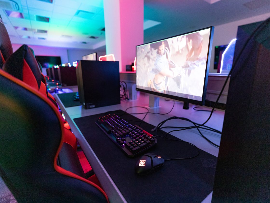 Syracuse University Teams Up With Global Organization Gen.G to Boost Student Engagement, Expand Hands-On Learning Opportunities in Esports