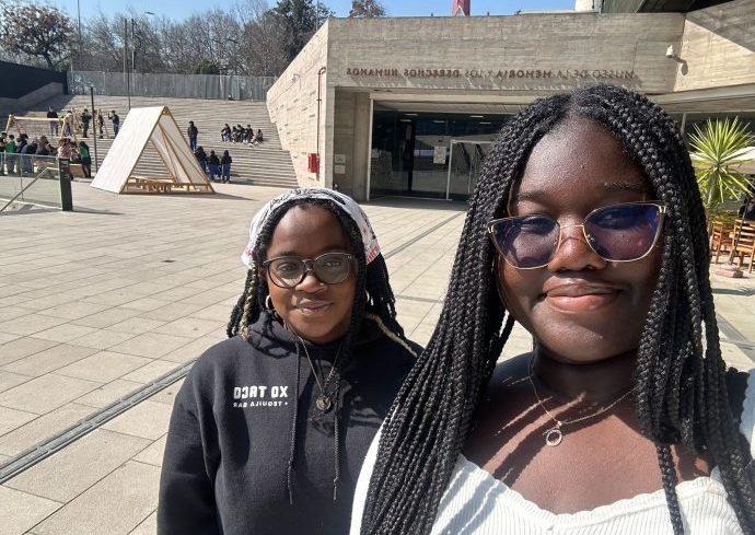 Students Study Human Rights and Historical Memory at Santiago Center