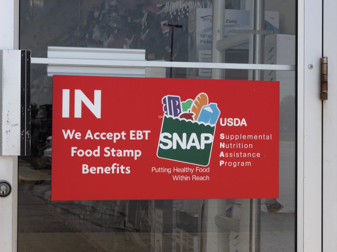 The SNAP Benefits Crisis—Syracuse Experts Weigh In