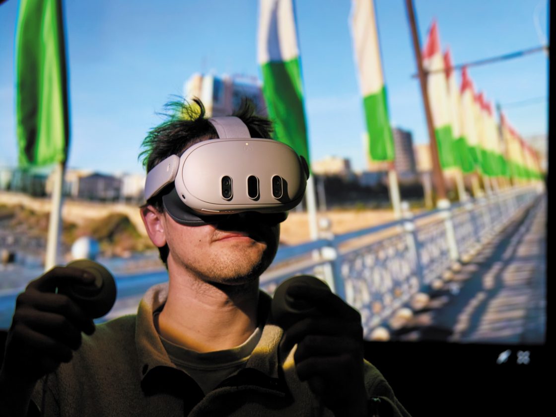 Virtual Reality Shows Students the Realities of Developing Economies