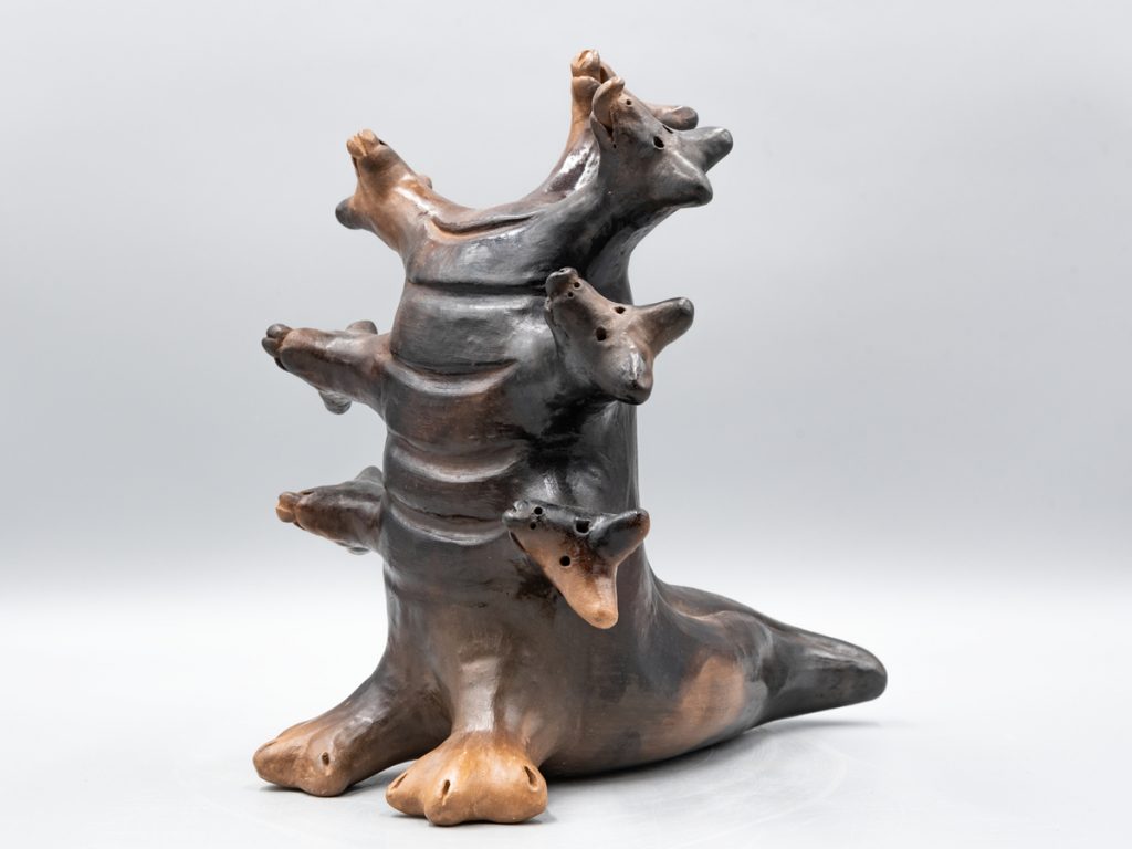 ドイツ/古本 L'ART DES EMBLEMES Tau Lewis: dawn, 2025 | David Zwirner