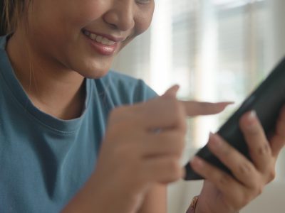 Researcher Examines Use of AI in Young Adults’ Romantic Lives