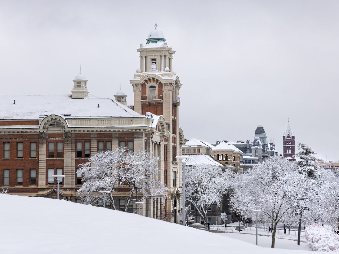 Graduate School Honors 9 Students With Annual Research, Creative Work Awards