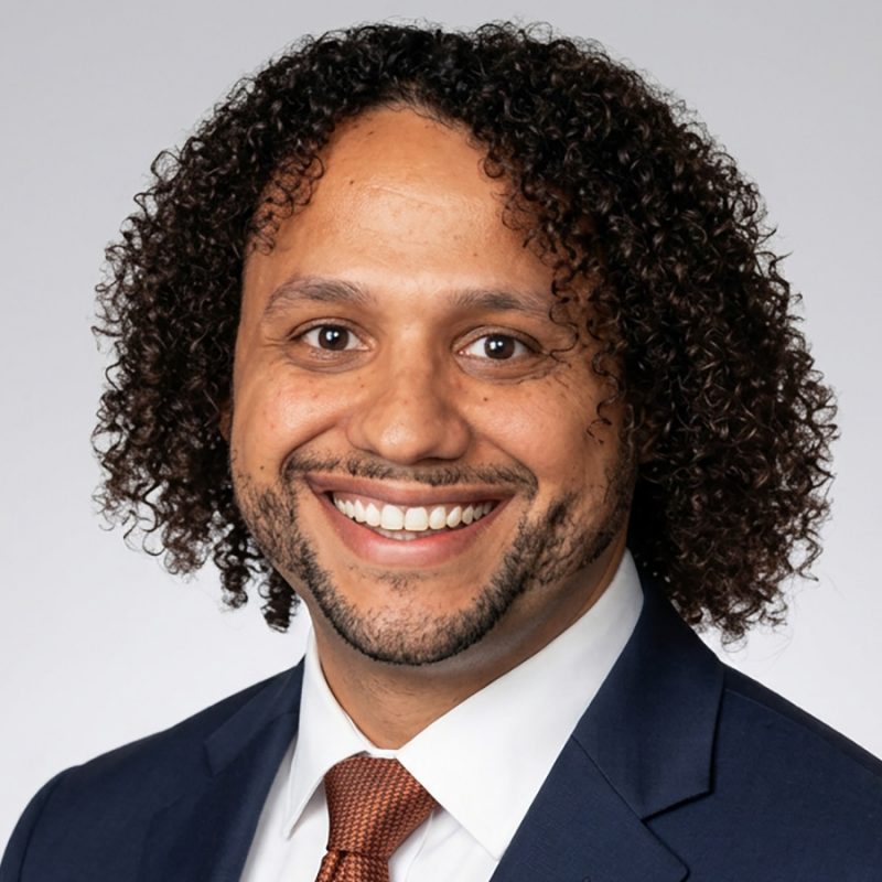 Merrin Named Inaugural Syracuse Association of Zeta Psi Endowed Faculty Fellow
