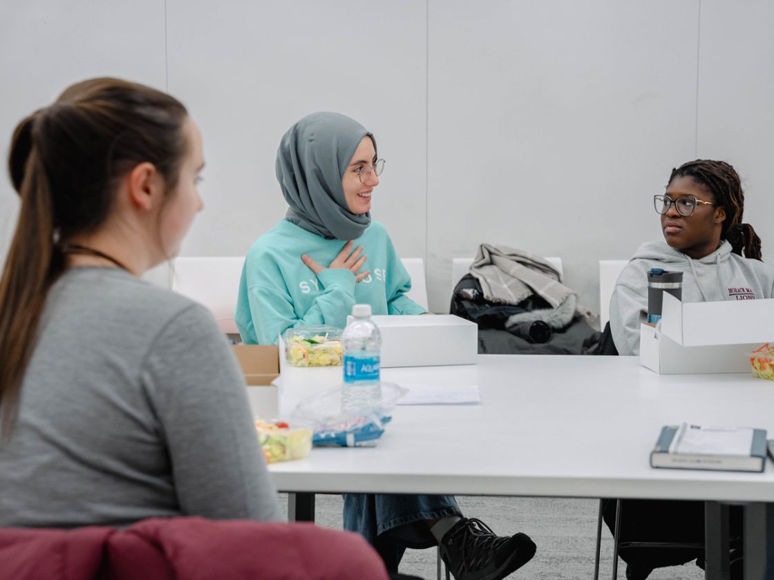 Libraries Accepting Applications for Student Library Advisory Board