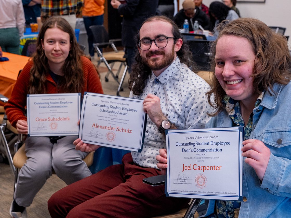 Libraries Recognize Outstanding 2026 Student Employees With Awards