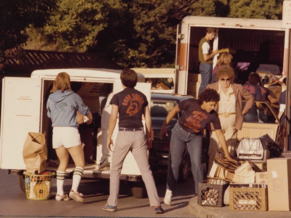 Syracuse’s Goon Squad: Photos Capture Decades of Move-in Day Help