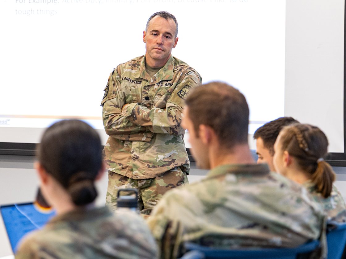 Meet Syracuse Army ROTC’s New Commander