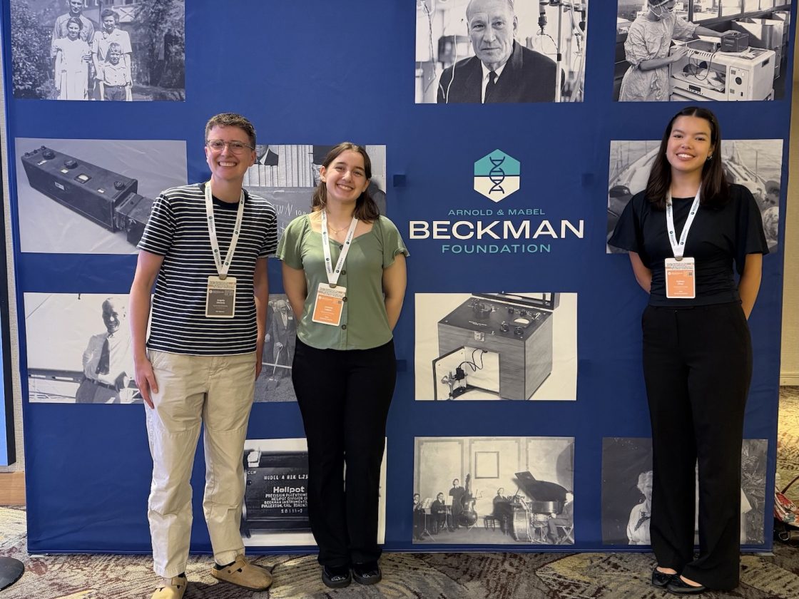 2 Beckman Scholars Reflect on Independent Research, Finding Their Path