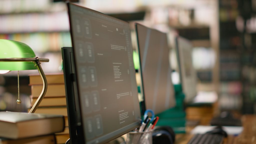 Professor Wins Grant to Train Academic Librarians Nationwide on AI Literacy