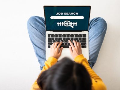 Starting Your Post-Graduation Job Search? Here’s What a Whitman Career Expert Advises