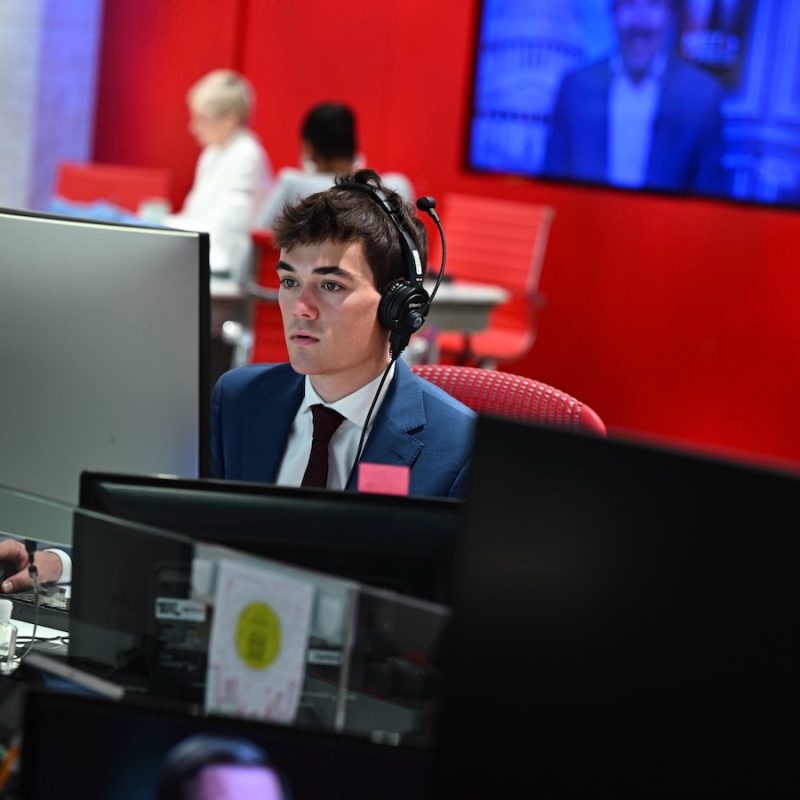 Students Cover Politics From the Front Row on the Hill